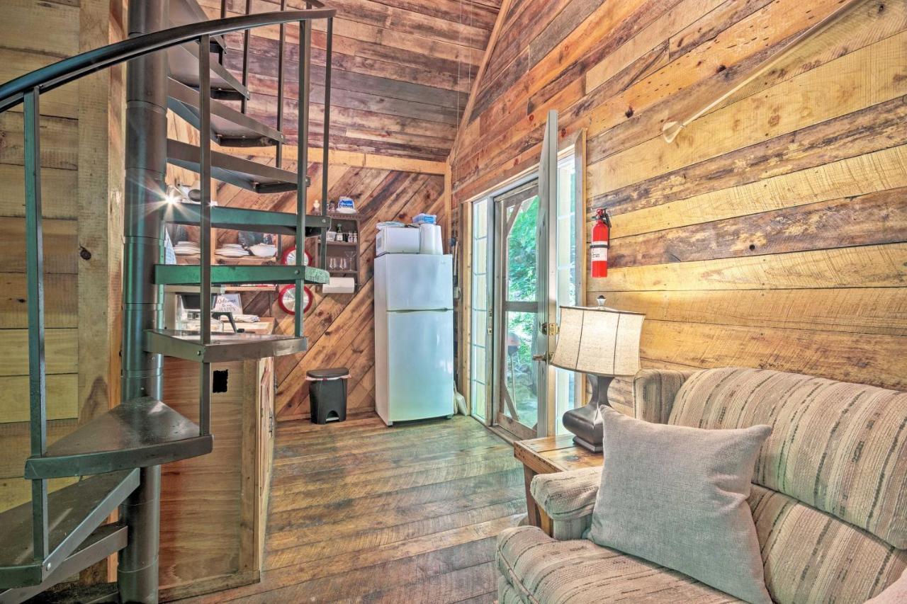Creekside Cabin With Deck In Pisgah Forest! Barnardsville Exterior photo