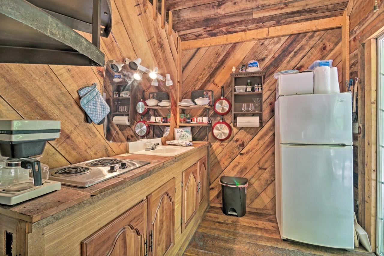 Creekside Cabin With Deck In Pisgah Forest! Barnardsville Exterior photo